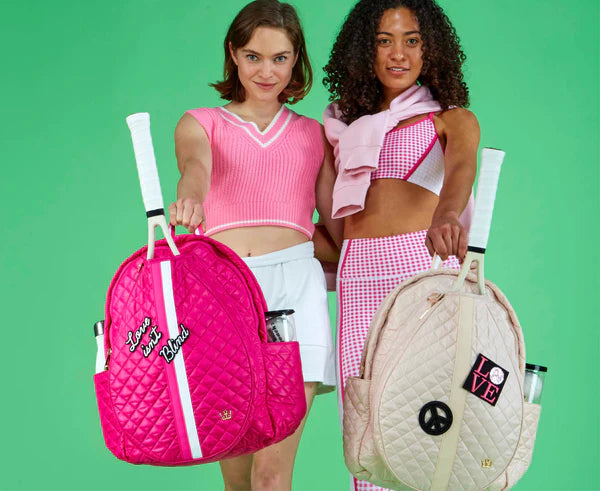 What Should I Keep in My Tennis Bag?