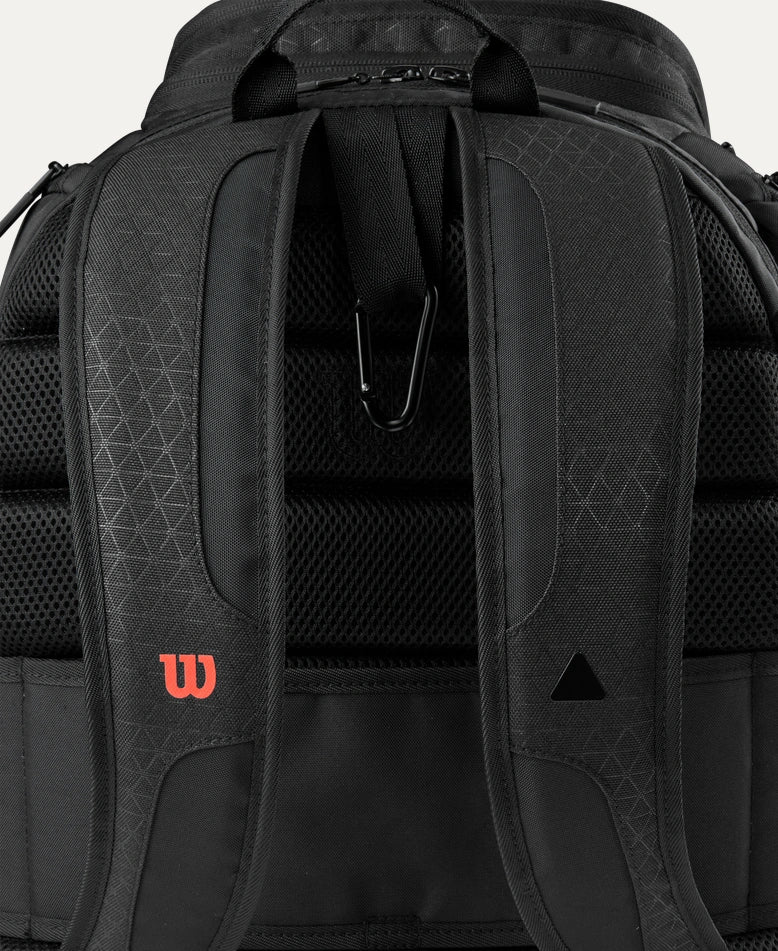 Wilson Clash v3 Super Tour Backpack Tennis Bags