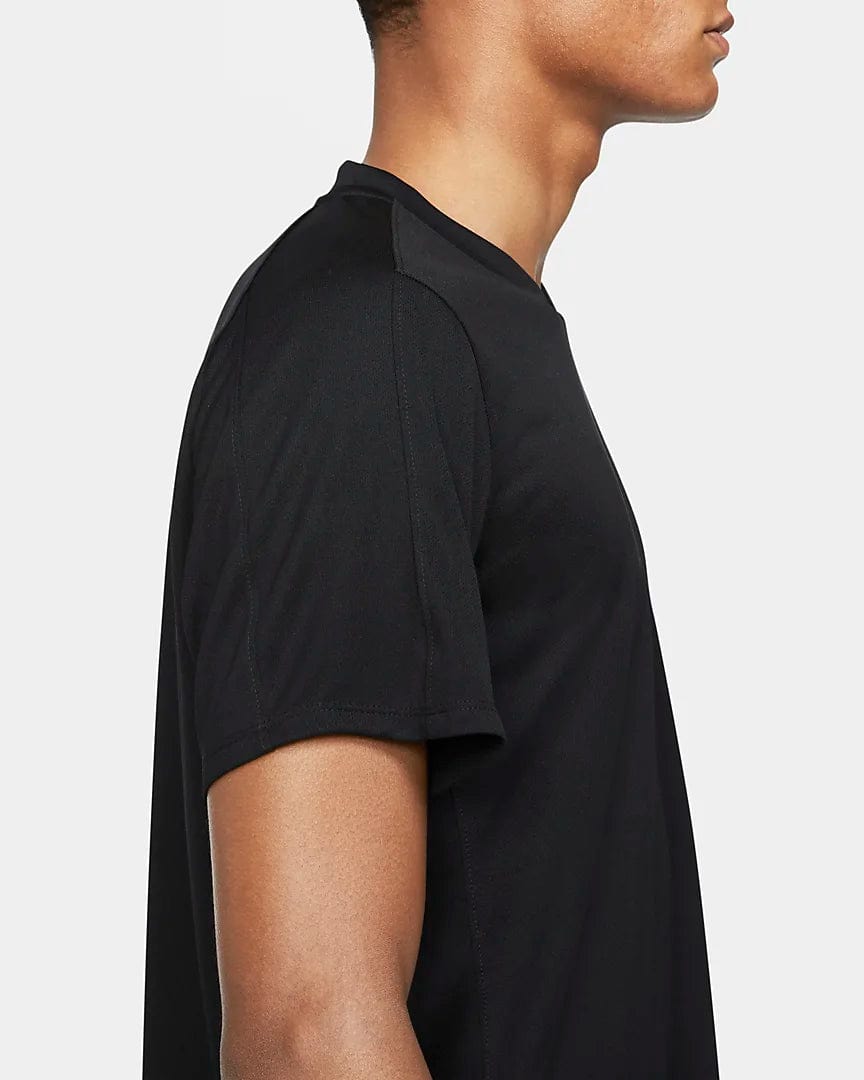 Men's Nike Court Dri-FIT Victory Tennis T-Shirt Men's Clothing