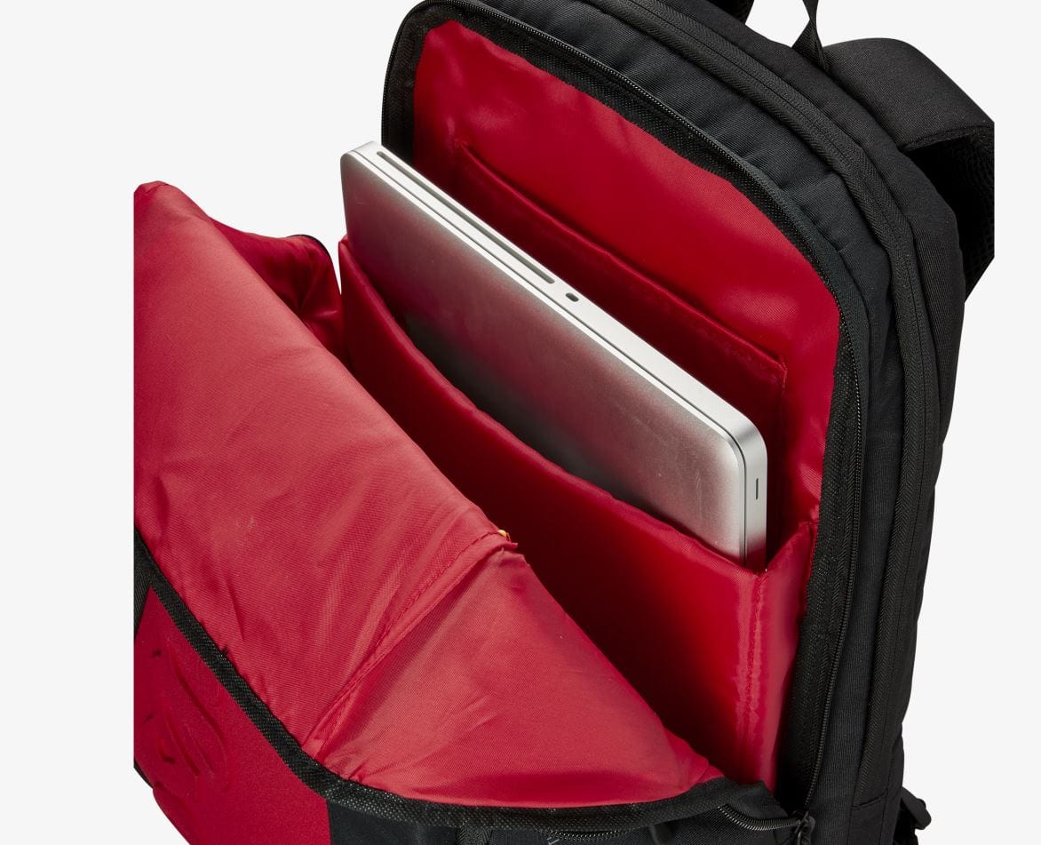 Wilson Clash v2 Super Tour Backpack Tennis Bags