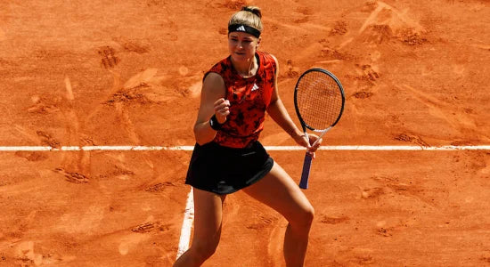Karolina Muchova's Tennis gear
