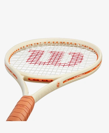 Wilson Roland Garros Clash 100 v2 (2024) Tennis Racquet