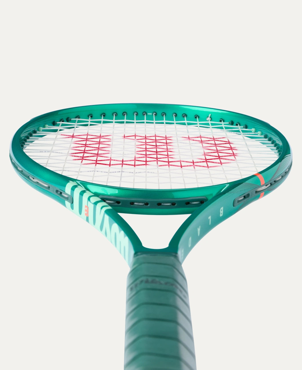 Wilson Blade 98 18x20 V10 Tennis Racquet