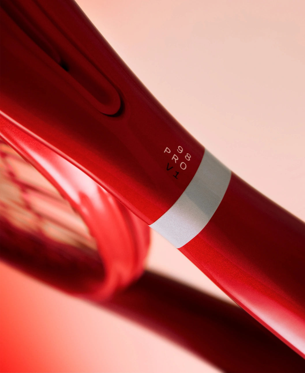 Wilson Defyer 98 Pro V1 Tennis Racquet